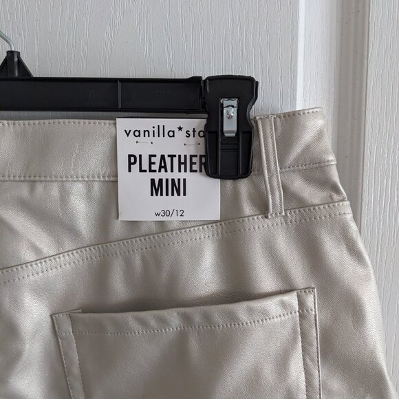 Vanilla Star NWT Pleather Mini Sz 12 - Picture 6 of 6